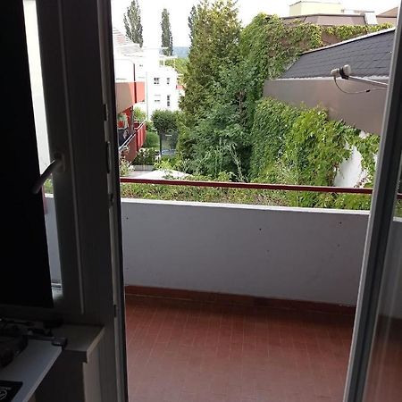 Ferienwohnung Mit Balkon In Krumpendorf Eksteriør billede