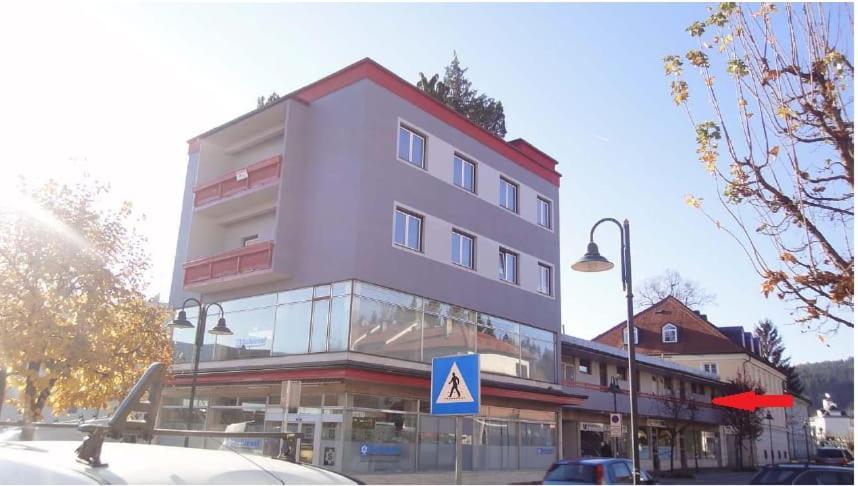 Ferienwohnung Mit Balkon In Krumpendorf Eksteriør billede