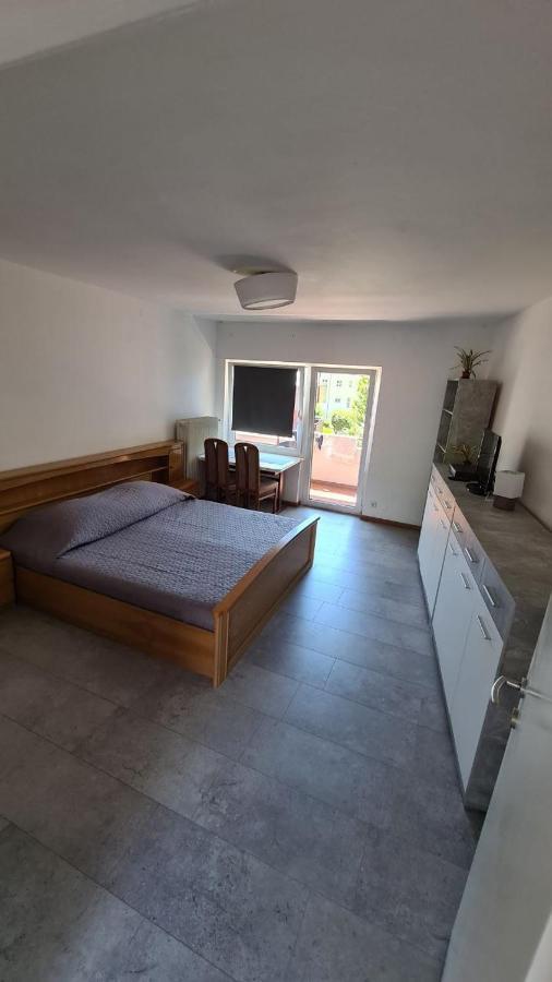 Ferienwohnung Mit Balkon In Krumpendorf Eksteriør billede